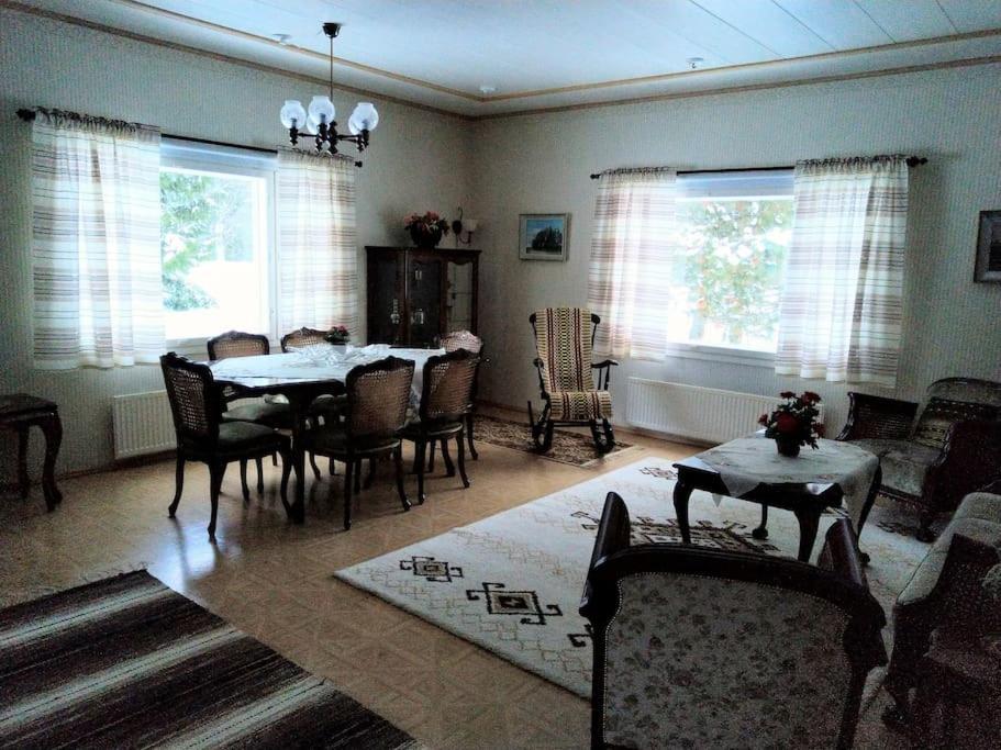 Mukava Mummonmoekki Maaseudun Rauhassa Villa Koivu Bagian luar foto