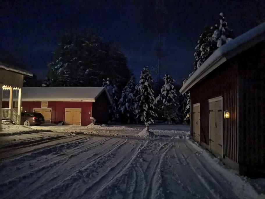 Mukava Mummonmoekki Maaseudun Rauhassa Villa Koivu Bagian luar foto