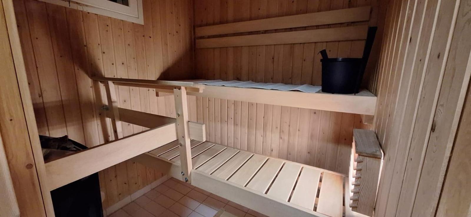 Mukava Mummonmoekki Maaseudun Rauhassa Villa Koivu Bagian luar foto