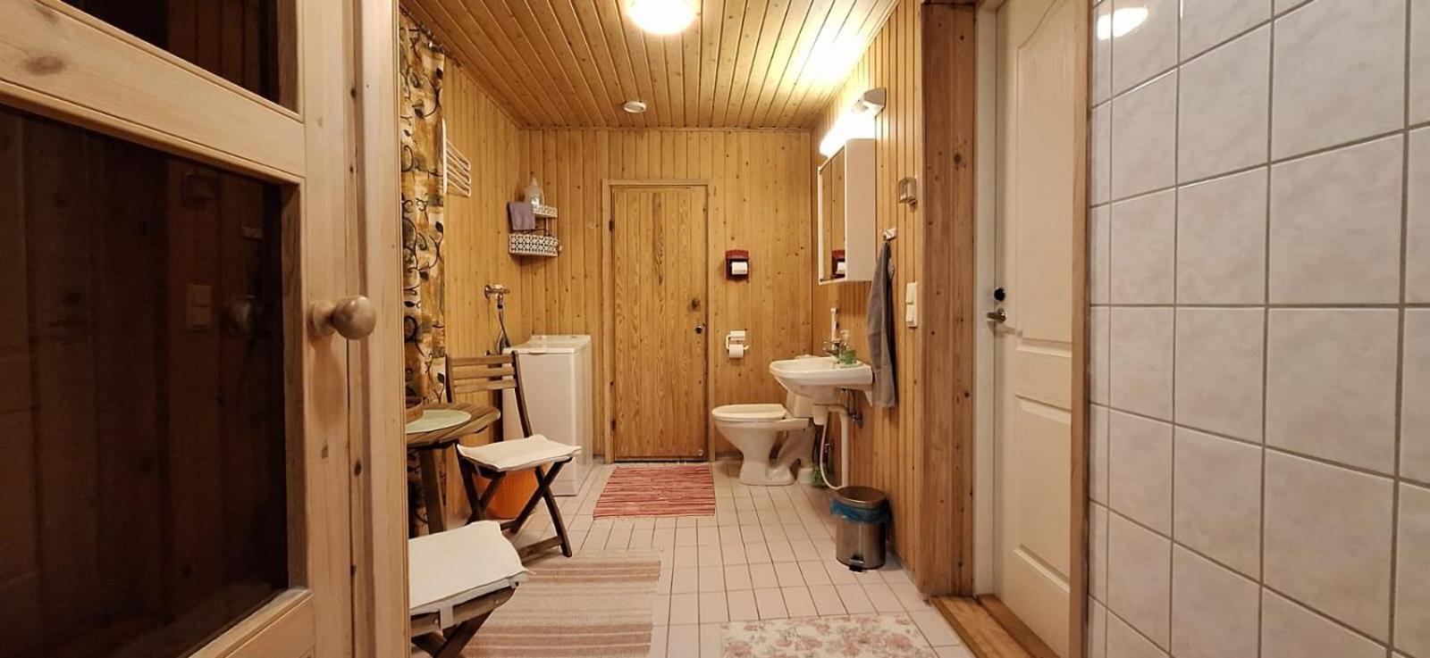 Mukava Mummonmoekki Maaseudun Rauhassa Villa Koivu Bagian luar foto